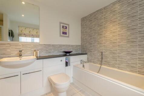 8657641-interior18.jpg