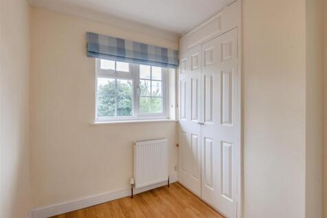 8658190-interior16.jpg