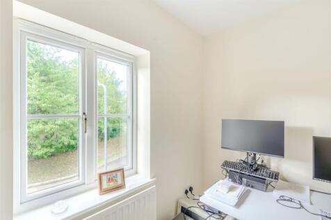 8520324-interior14.jpg