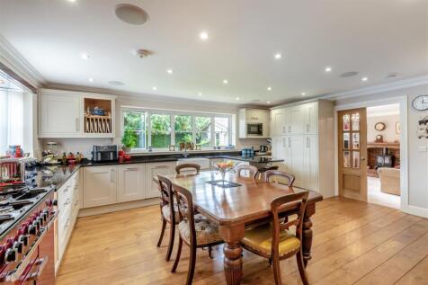 8659289-interior03.jpg