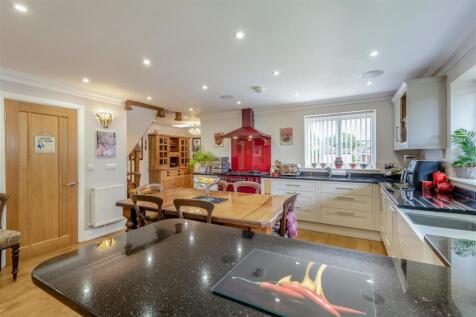 8659289-interior05.jpg