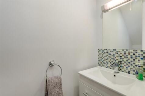 8659289-interior13.jpg