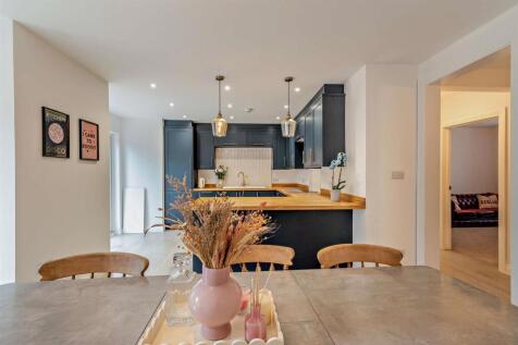 8659732-interior05-800.jpg