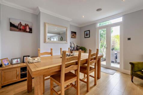 8660431-interior10-800.jpg