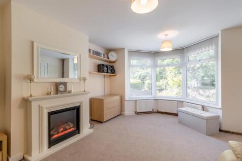 8661940-interior01.jpg