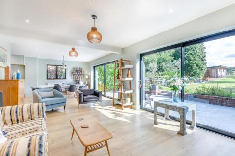 8663029-interior04.jpg