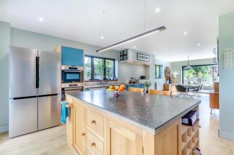 8663029-interior09.jpg