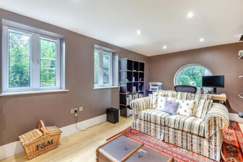8663029-interior28.jpg