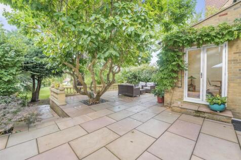 8662570-exterior08.jpg