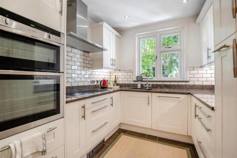 8662570-interior02.jpg