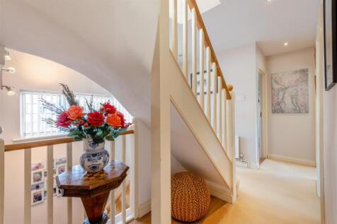 8664993-interior16.jpg