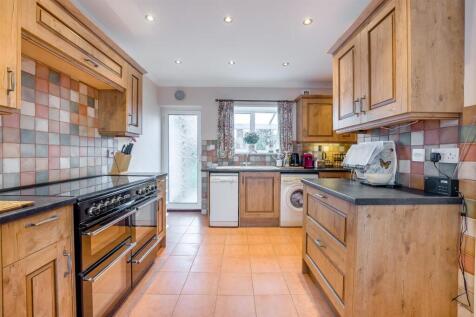 8665568-interior08.jpg