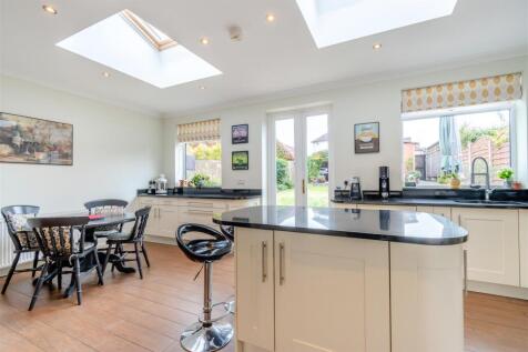 8664282-interior14.jpg