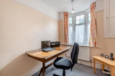8665474-interior21.jpg