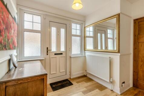8665474-interior14.jpg