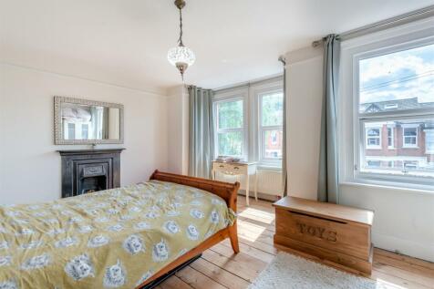 8606557-interior09.jpg