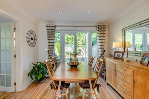 8646189-interior05.jpg