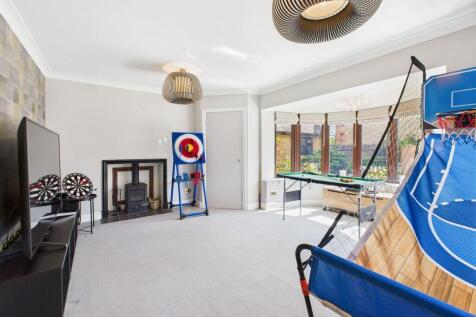 Family Room / Bedroom 3