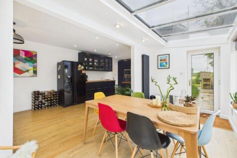 Dining/Family Area