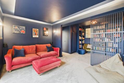 Library/Snug