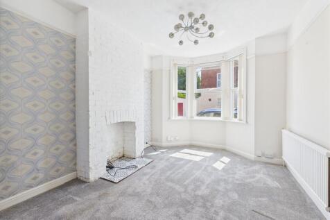 Sitting/Dining Room