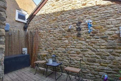 Rear Courtyard