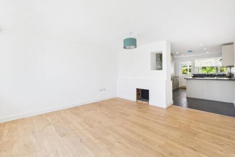 Sitting/Dining Room