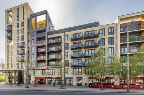 3 Bedroom Flat to rent