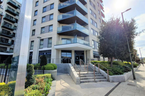 2 Bedroom (2 Bathroom) Apartment