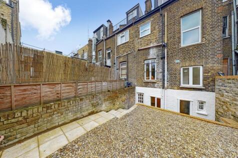 Rear private patio