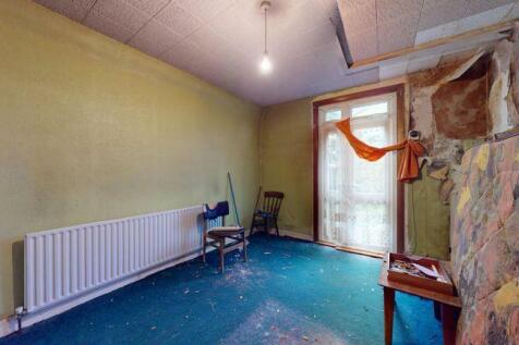 French doors to garden from rear lounge