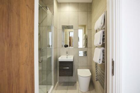 En suite bathroom
