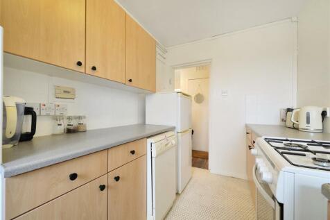 Separate fitted kitchen