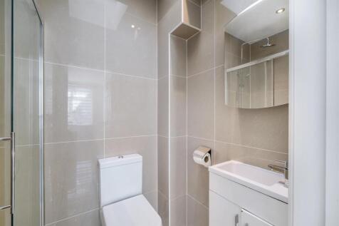 En suite bathroom  ground floor