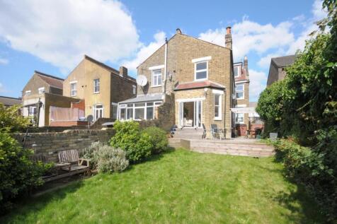 Private rear garden