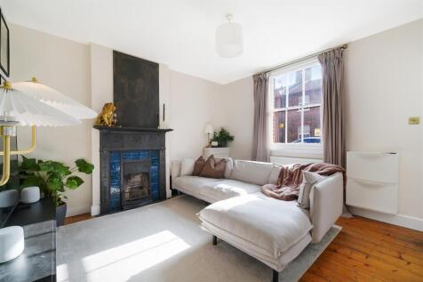 Period fireplace in reception room