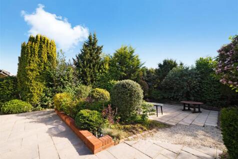 Private landscaped garden and office
