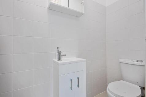 En suite shower room