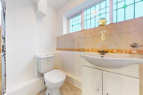 Ground Floor Bathroom