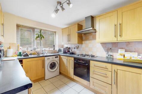 Modern fitted kitchen