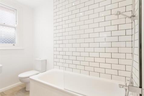 Bathroom combined W.C