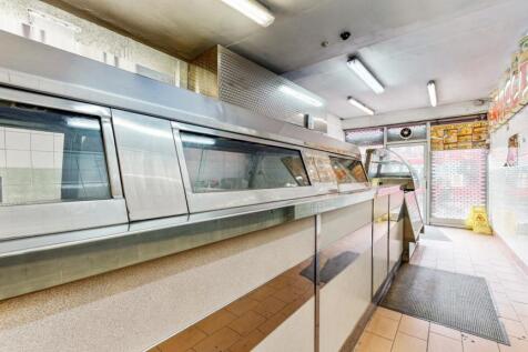 Restaurant (front of shop)