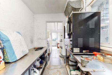 Rear kitchen (second section)