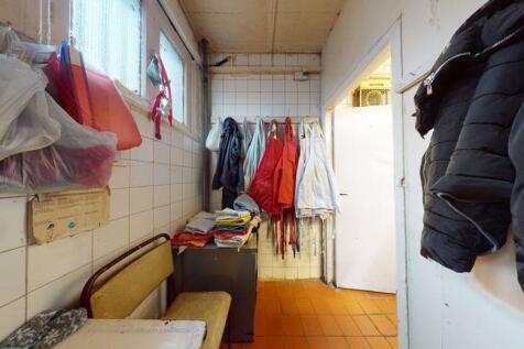 Room 4