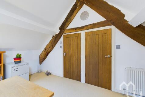Feature Oak