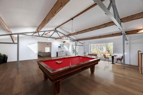 Alternative option. Annex First Floor - virtually staged as Games room