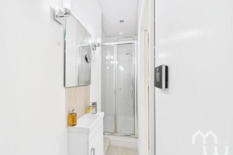 Master En-suite