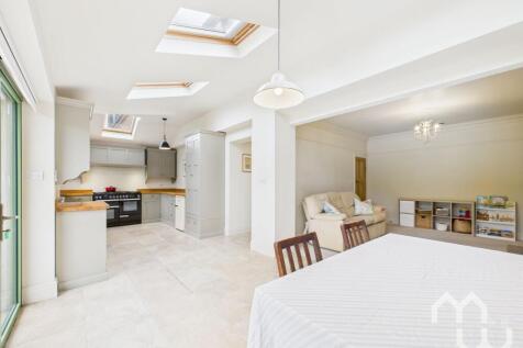 Open Plan Kitchen Diner