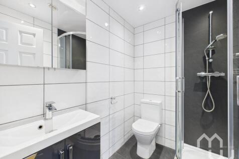 Bedroom One En-suite