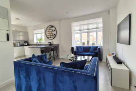 Open Plan Living/Kitchen/Diner